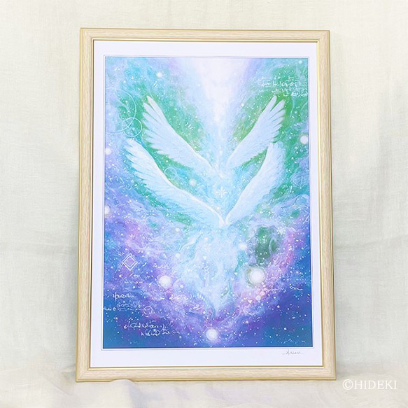 天使のヒーリングアート～次元を超えて～A3サイズ額付HYMジクレー壁掛けタイプ HYM スマホ画面では 若干の色違いが発生することがあります 了解の上 ご注文ください ＿＿＿＿＿＿＿＿＿＿＿＿＿＿＿＿＿