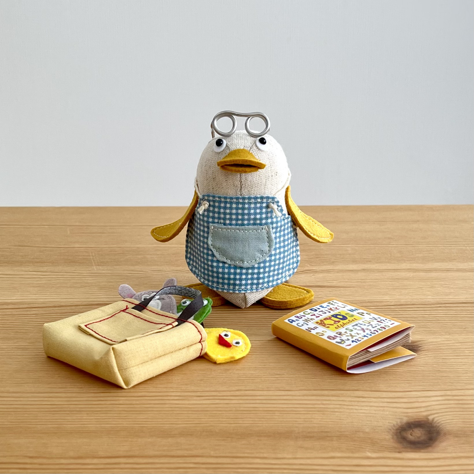 アヒルのぬいぐるみ FARM ￼LAND あひる ぬいぐるみ