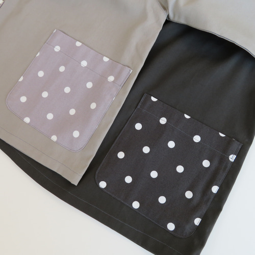 モノトーンカラーのお洒落スモック□80～160サイズ□ その他入園グッズ