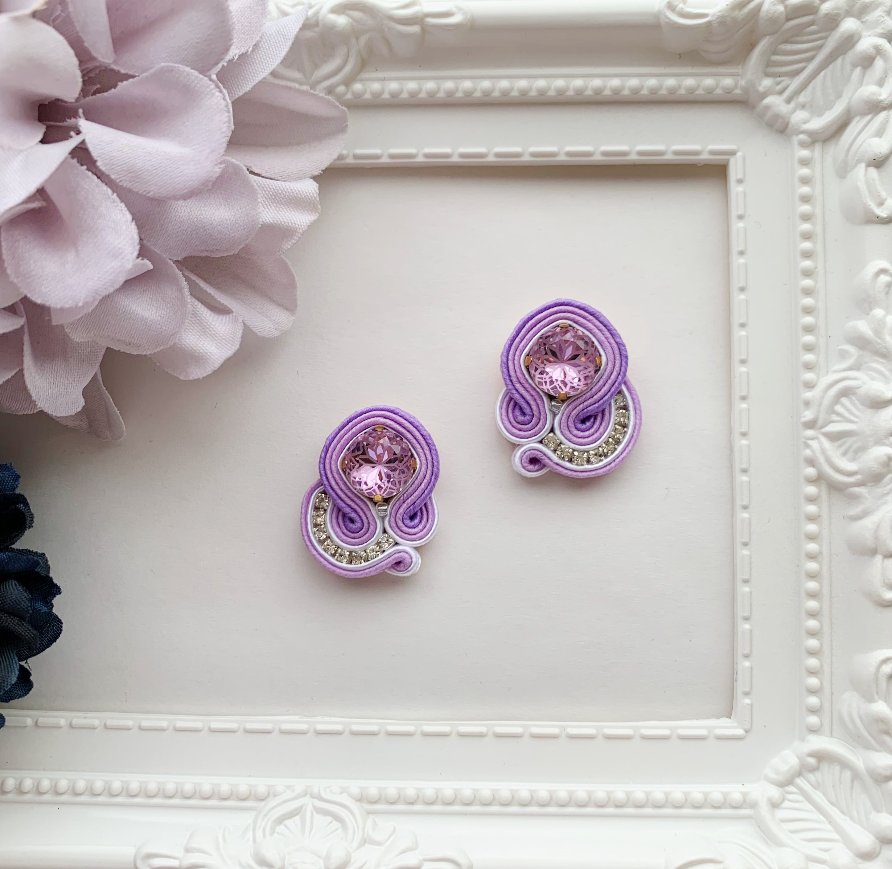 【一点物】透明感30％ピアス　パープル