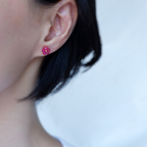 14KGF ルビーの小花ピアス/イヤリング -夏の誕生石2025 フラワー 梅 桜