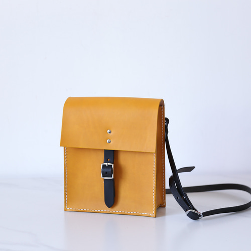 10周年記念・Creema限定作品」2WAY本革 リュックサック 一本ベルト