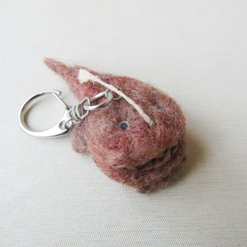 ごきげんなアンコウちゃん キーホルダー キーリング hinatabokko 通販