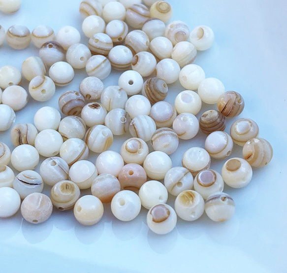 シェルビーズ5㎜丸100個 ビーズ HONEYBEETAIL 通販 14214379