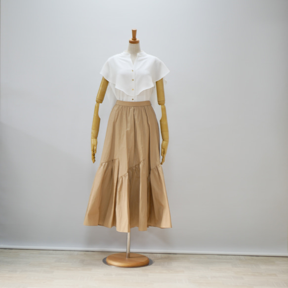 【期間限定　送料無料】【新色】スカートとパンツスタイルで顔が変わる　透けないジョーゼット衿ブラウス　シロ 11枚目の画像