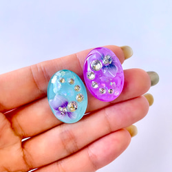 glass oval purple tiffanyblue bycolor flower Earrings 6枚目の画像
