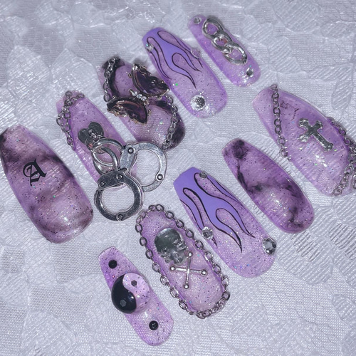 サイズオーダー】ネイルチップ 個性派ネイル 地雷ネイル サブカル 闇