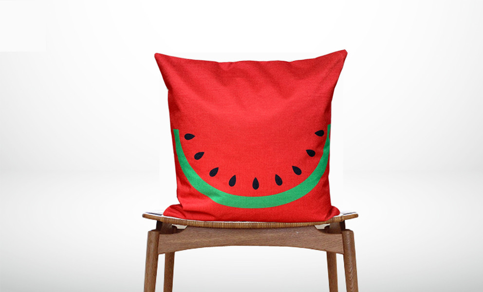 森のクッション すいか Ⅱ  –ヒノキの香り－