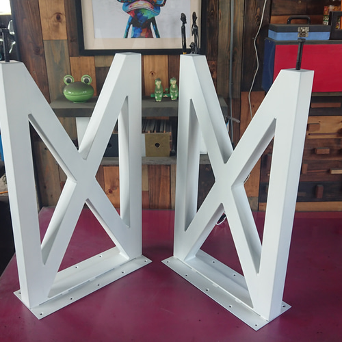 マットホワイトでアイアンな極太鉄脚♪ 50×400×650mm ∞型 2脚ver  