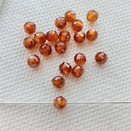 天然 トルマリン 薔薇 45粒 5.3-6.2mm 貫通穴開け済み 