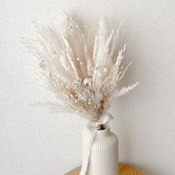 szn様専用　　パンパスグラスと白い小花のブーケ　　ホワイト　ベージュ　スワッグ 5枚目の画像