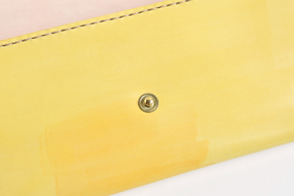 革の手染め財布 「レモン  No.51（長財布）」 8枚目の画像