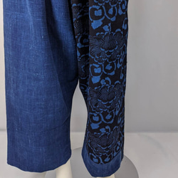古布リメイク型染と藍のサルエルパンツ 3枚目の画像