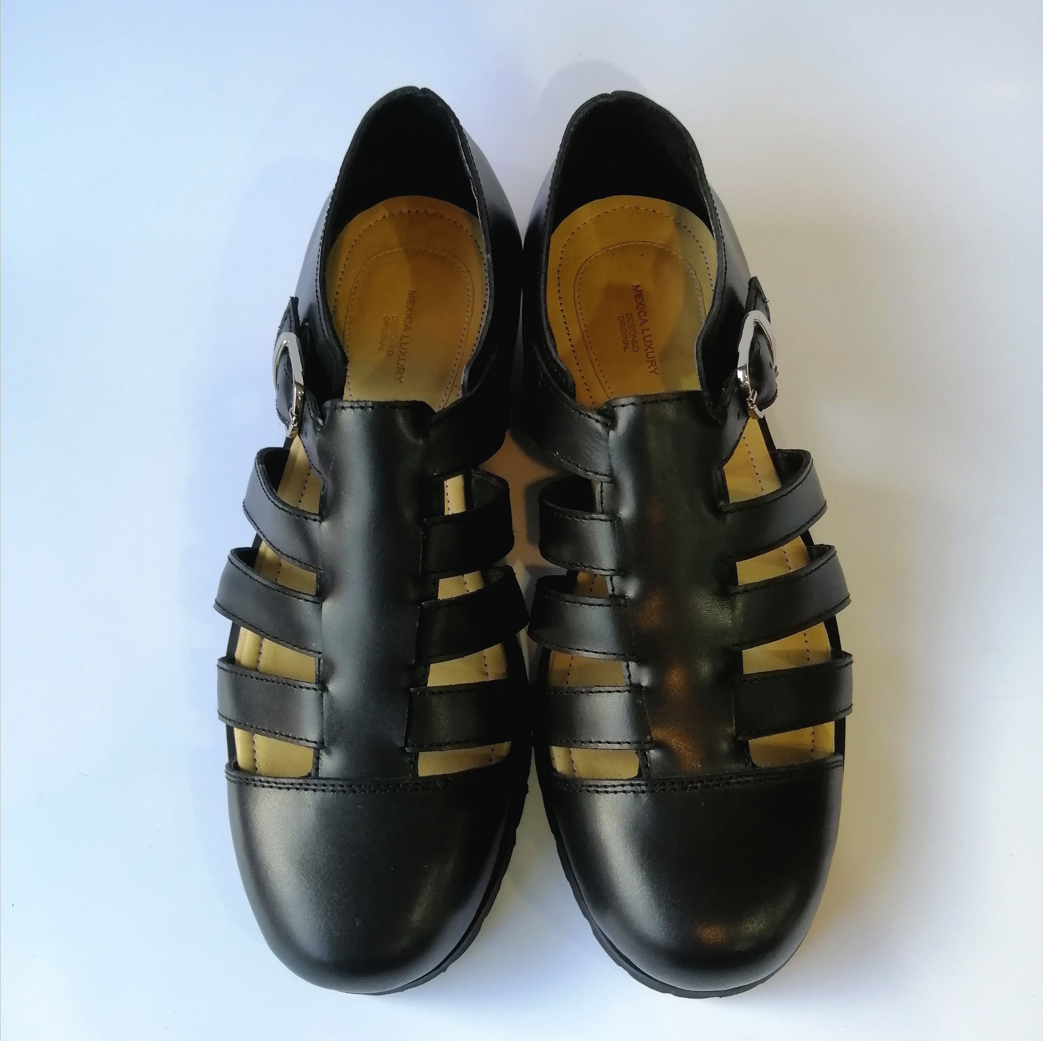 ◇新色◇グルカサンダル◇無料オーダーメイド◇ブラック◇3.5cm◇外反母趾◇足に馴染む革◇大人なオシャレサンダル◇