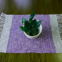 手織ティーマットG (ランチョンマット、淡いむらさき色のジグザグ柄) 3枚目の画像