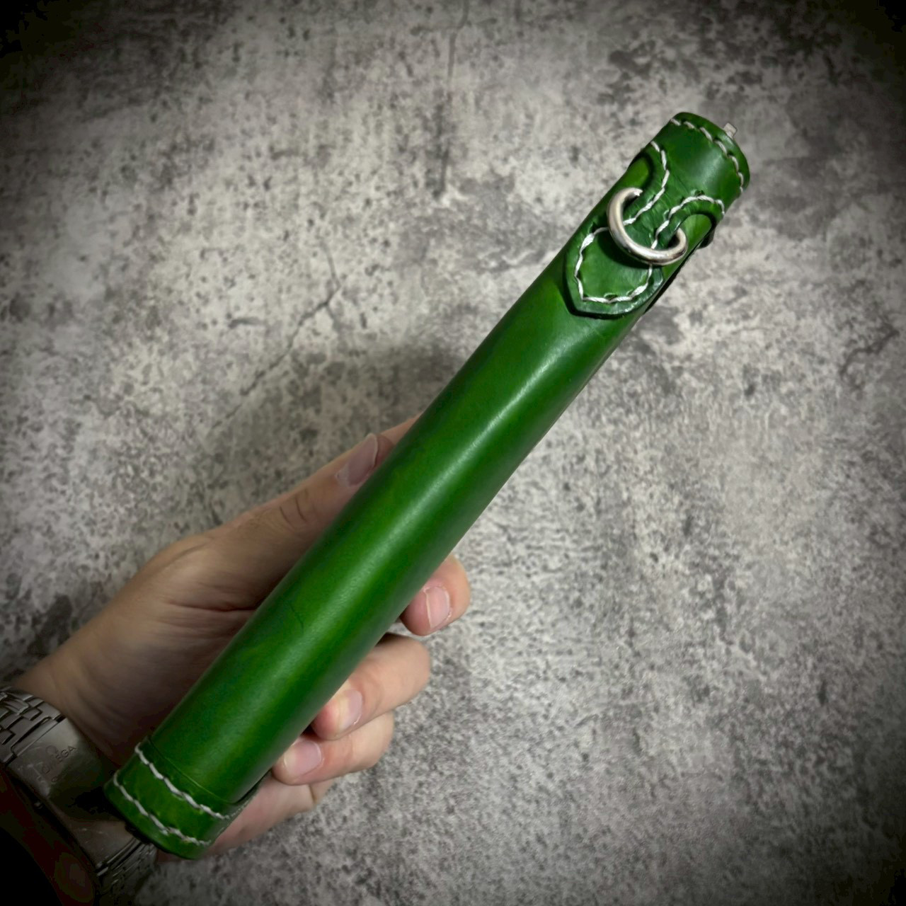 経年変化を楽しむ 総手縫い 長財布 フルレザー ラウンドファスナー 本革 牛革 ナチュラル ヌメ 革財布 グリーン 緑