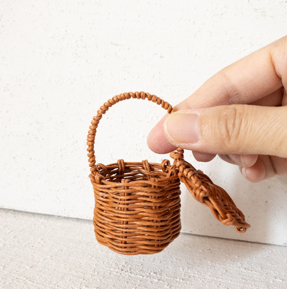 ミニチュア　まるカゴ　持ち手付き Creer（家具、インテリア） バスケット かご 籠 持ち手付き ワン