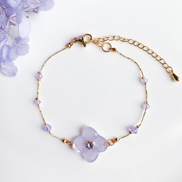 紫陽花とスワロの華奢ブレスレット（ラベンダーパープル） 2枚目の画像