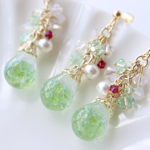 ペリドット》クリームソーダピアス イヤリング メロンソーダ 夏 