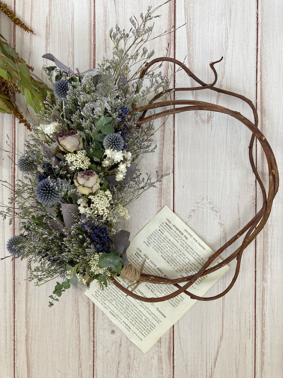 大人可愛いルリタマアザミのふわり夏涼しいリース:ドライフラワー