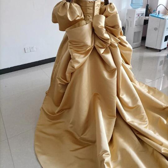 イエローカラードレス ウエディング ベアトップ 取り外しパフスリーブ 豪華なバックリボン/花嫁/結婚式 XL ドレス