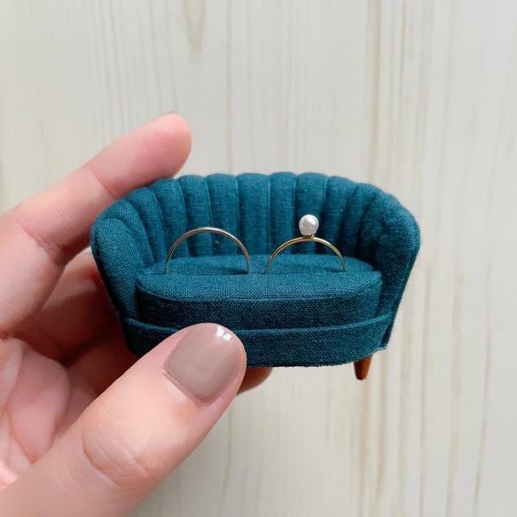 ミニチュアシェルソファのリングスタンド リングピロー 二人がけ　ブルーグリーン 6枚目の画像