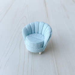 ミニチュアシェルソファのリングスタンド リングピロー  一人がけ ライトブルー 5枚目の画像