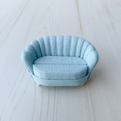 ミニチュアシェルソファのリングスタンド リングピロー 二人がけ　ライトブルー 6枚目の画像