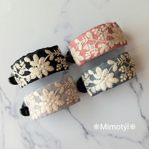 大人可愛いリボン半月アーチバナナクリップ☆インド刺繍リボン