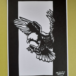 美品　希少　切り絵 鷲と松の絵　絵画　美術品　大幅値下げ 1984dfc60f61c2f446fe017036947f