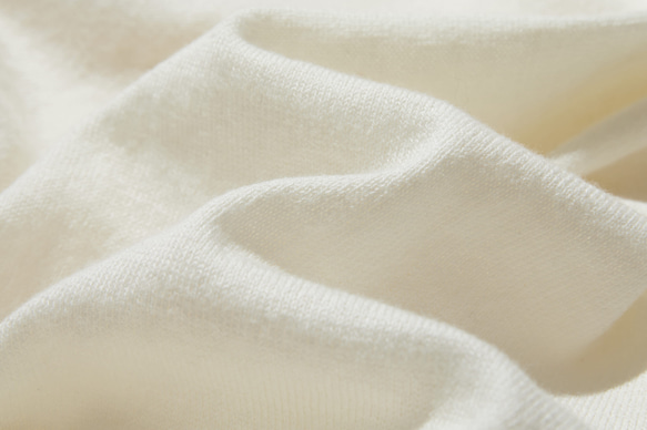 ★立即出貨★ 一款「才華洋溢」的無袖針織上衣，讓成人的每一天都煥發光彩 100% 純棉，奶油色 220505-1。 第10張的照片