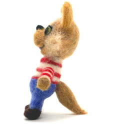 【羊毛フェルト】ワイルドフェイスのオオカミさん人形。 2枚目の画像