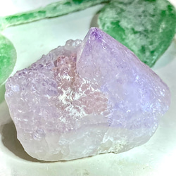 精霊を呼ぶ石✨カクタスアメジスト　サボテン水晶　ラフストーン　原石 2枚目の画像