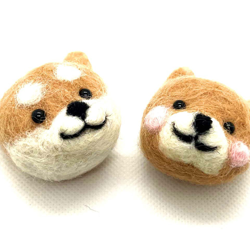 羊毛フェルト】二匹の柴犬の顔のみ素材 羊毛フェルト ゆきみ大福堂