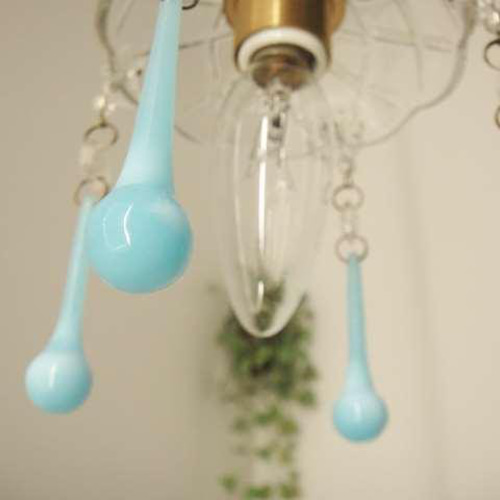 ミニクリスタルシャンデリア1灯ドロップブルーオパリン 1灯真鍮プチ