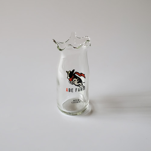 再販】ミルククラウンの花瓶 牛さん 阿部牧場 Re-glass リグラス