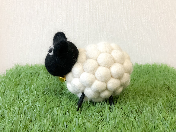【送料無料！】羊毛フェルト ひつじ インテリア小物 2枚目の画像