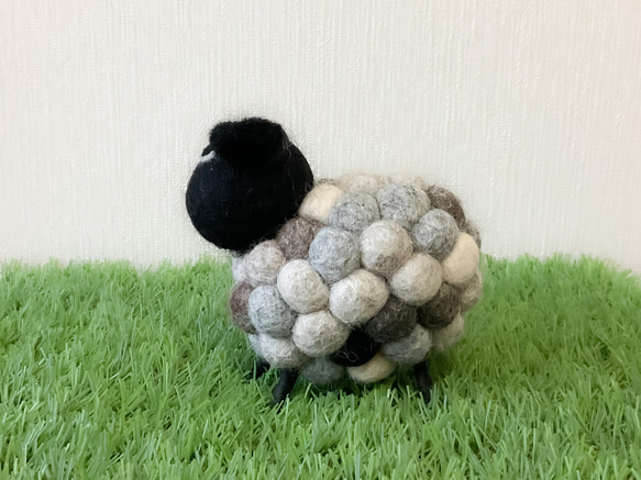 【送料無料！】羊毛フェルト ひつじ インテリア小物 8枚目の画像