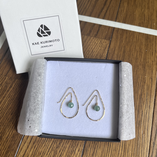 14kgf SV925 Uzu - 7種の天然石のしずく型フープピアス Small ピアス