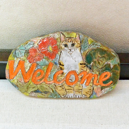 (手づくり)\"凝視な茶トラ\"猫と花の蝶のタペストリー　壁掛け絵画ねこハンドメイド il_fullxfull.3281643747_omjd.jpg