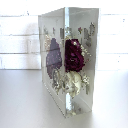 本物のバラが輝くレジンフラワーアート/インテリア置物/結婚祝い/新築