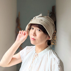 頭小さ目さんから大き目さんまで　軽くて優しいコットンリネン帽子（ベージュ×パールベージュ） 4枚目の画像