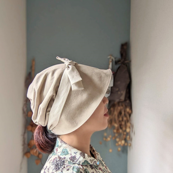頭小さ目さんから大き目さんまで　軽くて優しいコットンリネン帽子（ベージュ×パールベージュ） 5枚目の画像