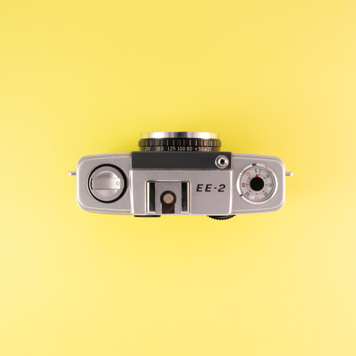 ヴィンテージ】レトロフィルムカメラ オリンパス PEN EE-2 Pistachio