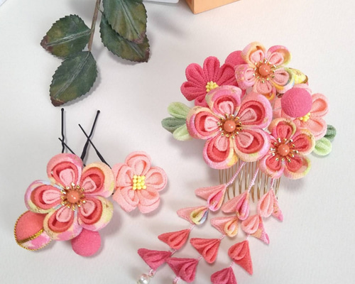 七五三用花飾り SOUBIEN（創美苑） 七五三 髪飾り 7歳 七歳 つまみ細工 おしゃれ 菊