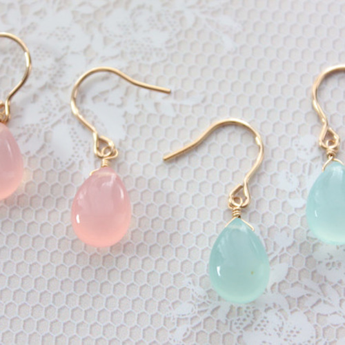 14kgf シーブルーカルセドニーの一粒ピアス／イヤリング ピアス