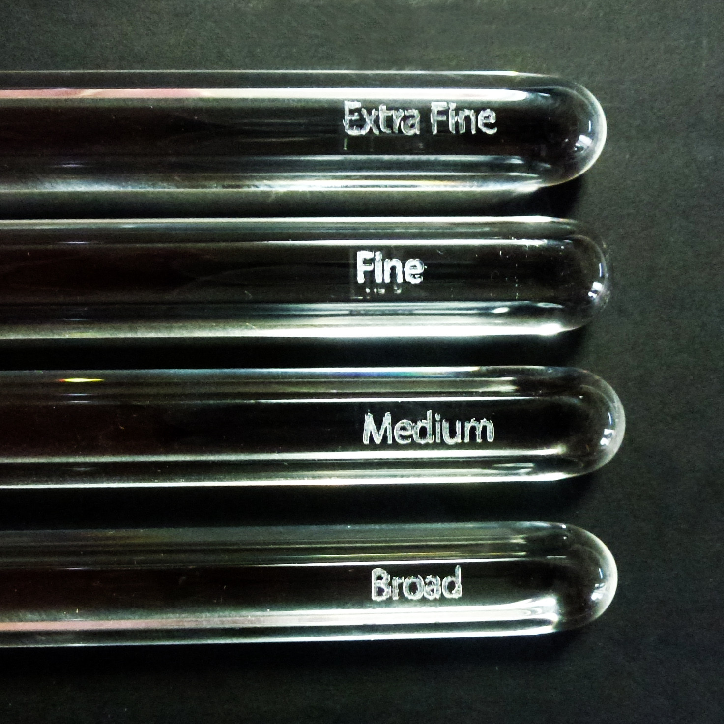 Color Hexagon ガラスペン　アンバー (琥珀) + ペンレストCS