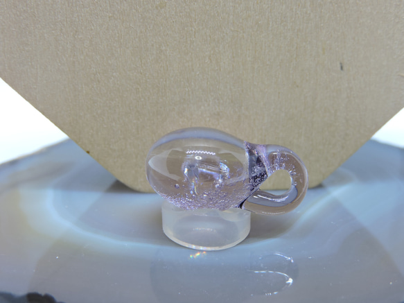 キュービックジルコニアを使ったガラスのアクセサリ・一光　３ 3枚目の画像