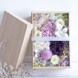 【大切な方に贈る仏花】名前印字リボンも可＊桐箱のフラワー紫緑BOX＊プリザーブドフラワー 10枚目の画像