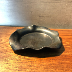 鉄皿　豆皿　アクセサリートレイ　キートレイ　小皿　キャンドルホルダー　灰皿 2枚目の画像